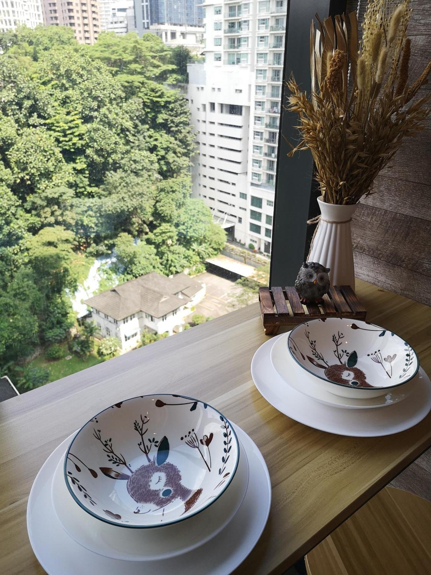 Romantic Log - Walk To Kl Tower, Klcc, Bukit Bintang * Kuala Lumpur