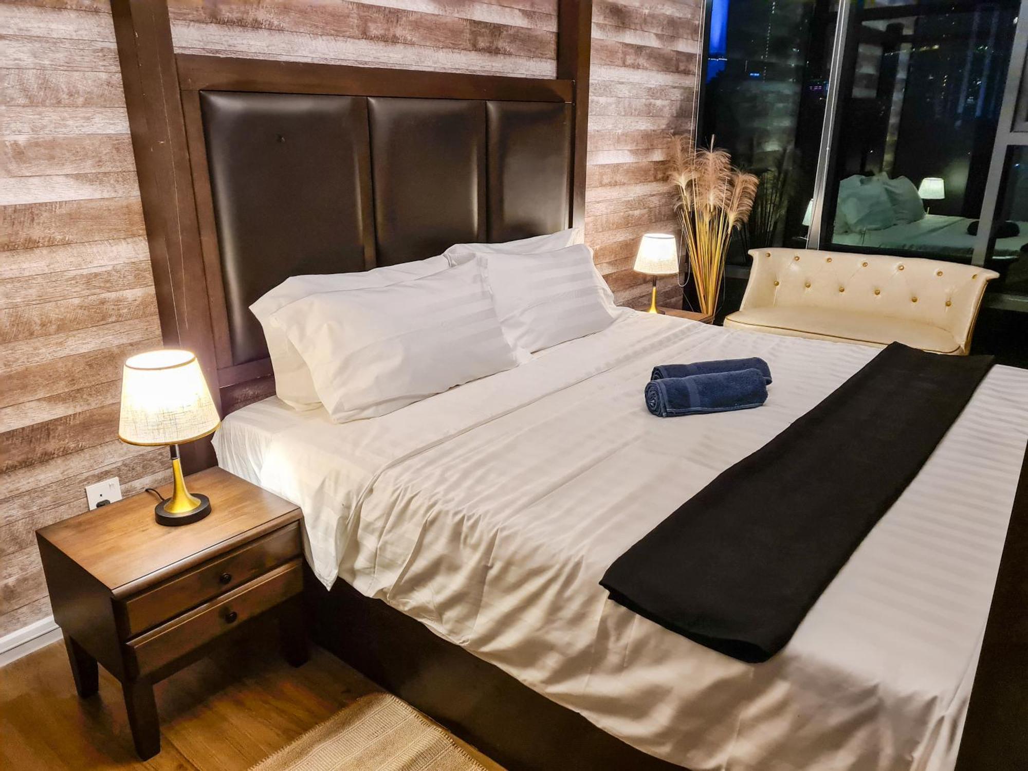 Romantic Log - Walk To Kl Tower, Klcc, Bukit Bintang Aparthotel